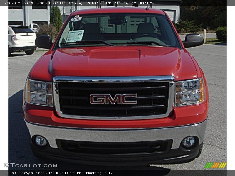 Fire Red / Dark Titanium/Light Titanium 2007 GMC Sierra 1500 SLE Regular Cab 4x4