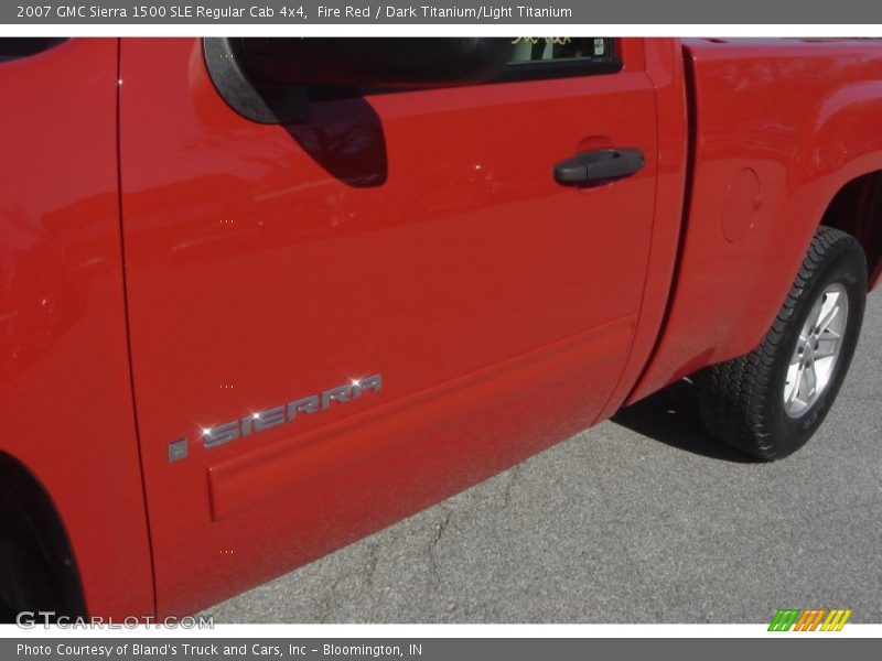 Fire Red / Dark Titanium/Light Titanium 2007 GMC Sierra 1500 SLE Regular Cab 4x4