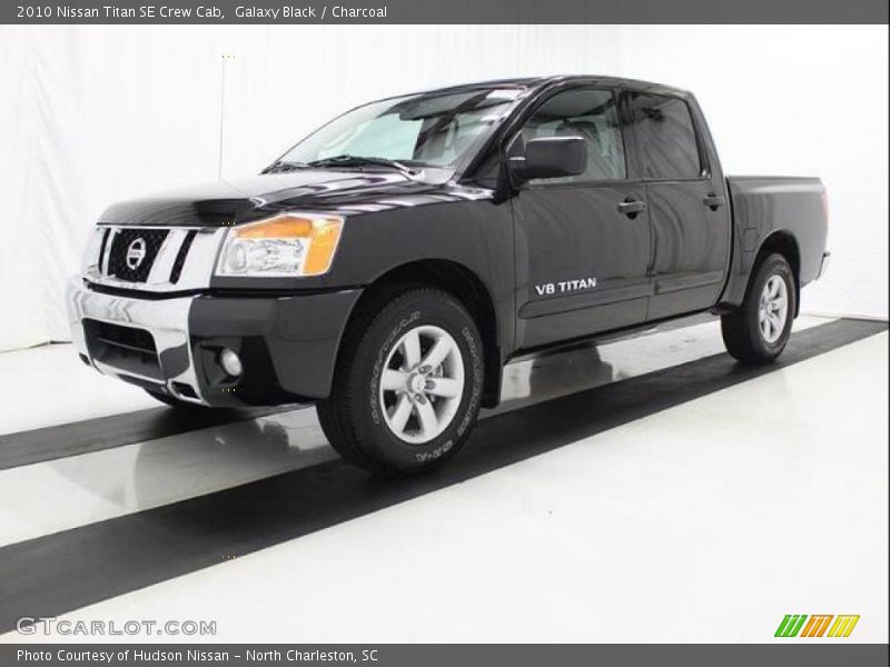 Galaxy Black / Charcoal 2010 Nissan Titan SE Crew Cab