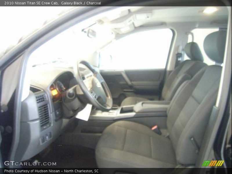 Galaxy Black / Charcoal 2010 Nissan Titan SE Crew Cab