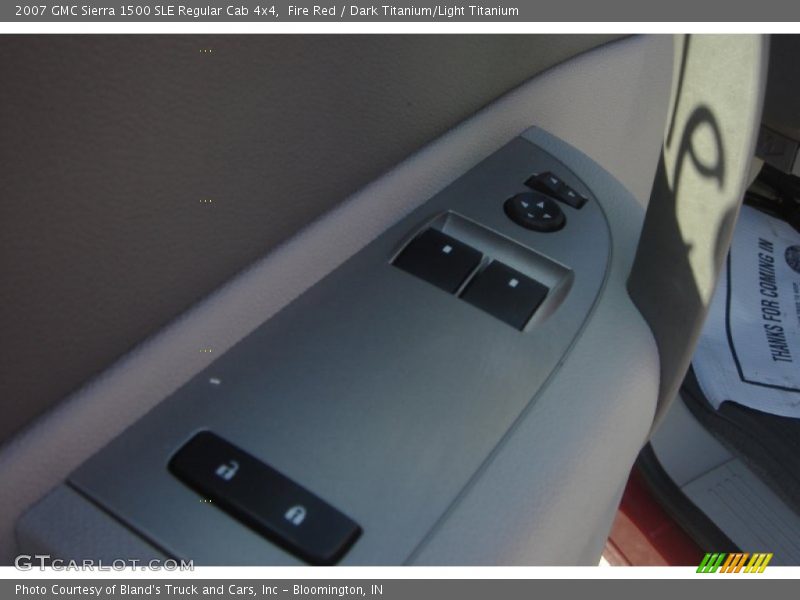 Fire Red / Dark Titanium/Light Titanium 2007 GMC Sierra 1500 SLE Regular Cab 4x4