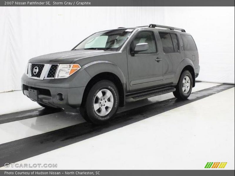 Storm Gray / Graphite 2007 Nissan Pathfinder SE