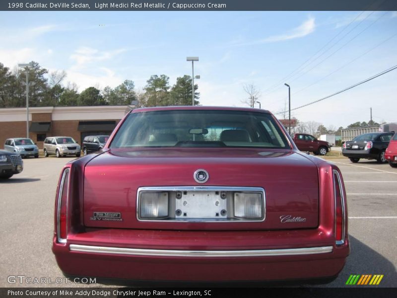 Light Medici Red Metallic / Cappuccino Cream 1998 Cadillac DeVille Sedan