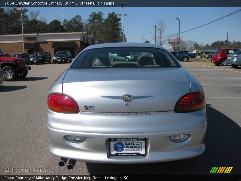 Bright Silver Metallic / Taupe 2004 Chrysler Concorde Limited