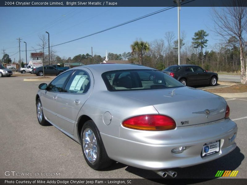 Bright Silver Metallic / Taupe 2004 Chrysler Concorde Limited