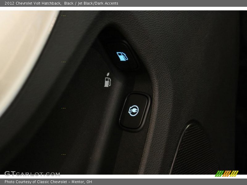 Controls of 2012 Volt Hatchback