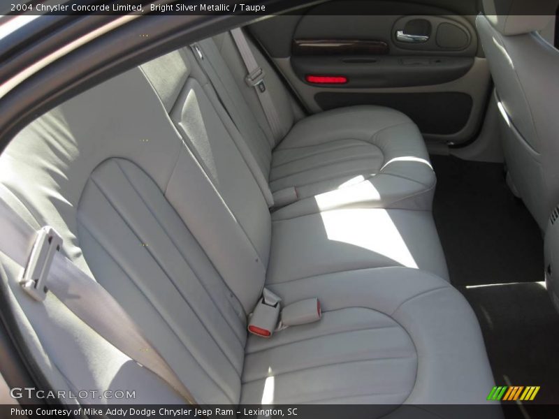 Bright Silver Metallic / Taupe 2004 Chrysler Concorde Limited