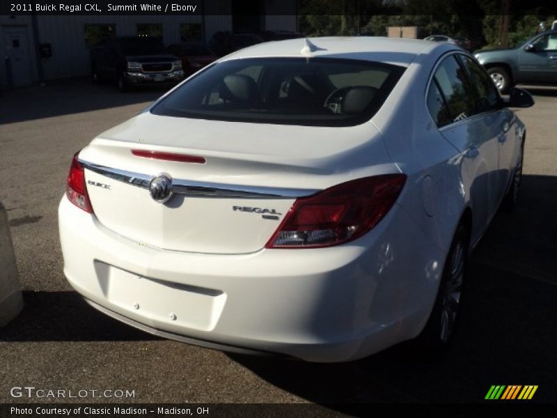 Summit White / Ebony 2011 Buick Regal CXL