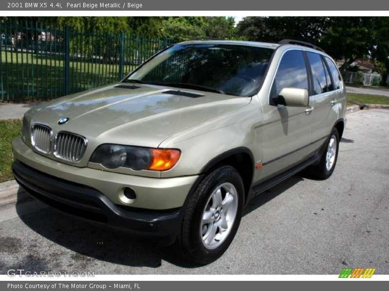 Pearl Beige Metallic / Beige 2001 BMW X5 4.4i