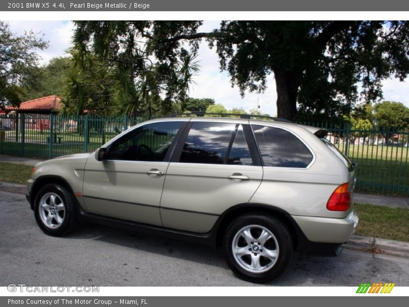 Pearl Beige Metallic / Beige 2001 BMW X5 4.4i