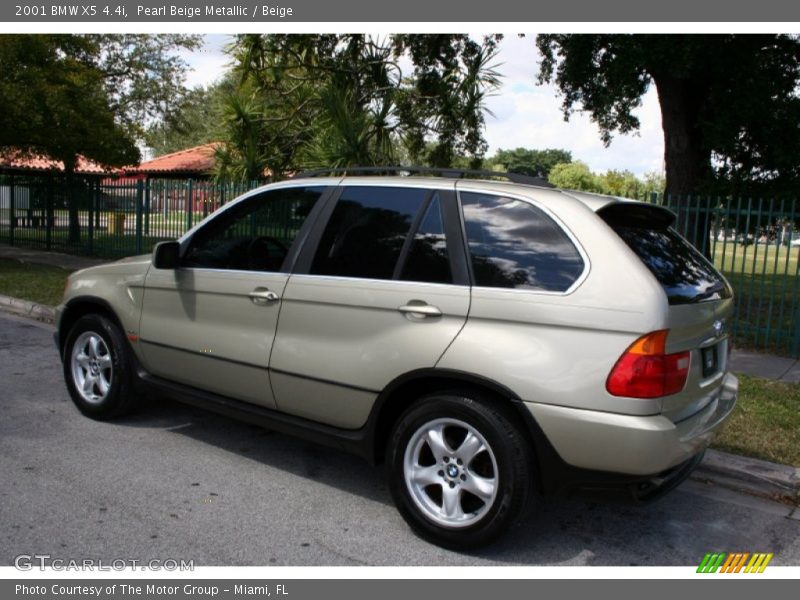 Pearl Beige Metallic / Beige 2001 BMW X5 4.4i