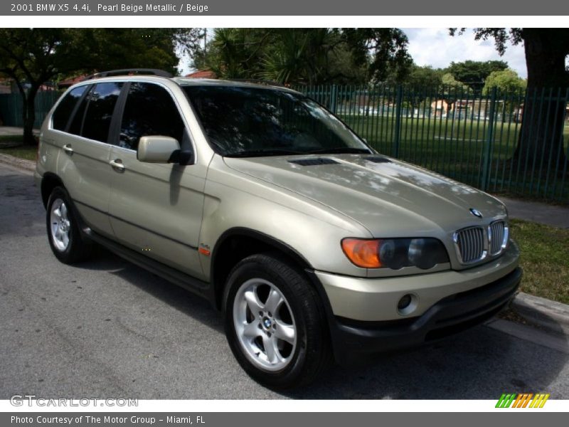 Pearl Beige Metallic / Beige 2001 BMW X5 4.4i