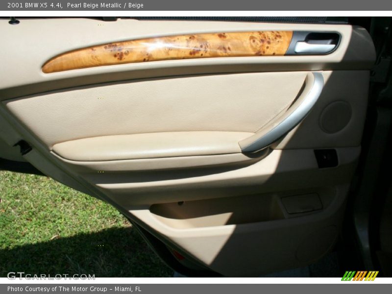 Pearl Beige Metallic / Beige 2001 BMW X5 4.4i