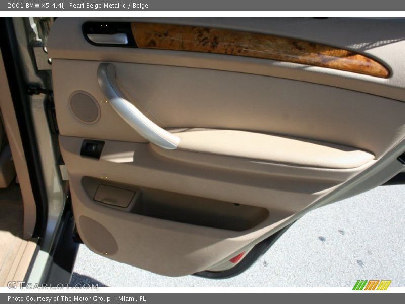 Pearl Beige Metallic / Beige 2001 BMW X5 4.4i
