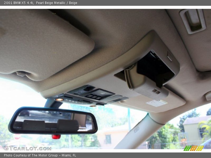 Pearl Beige Metallic / Beige 2001 BMW X5 4.4i