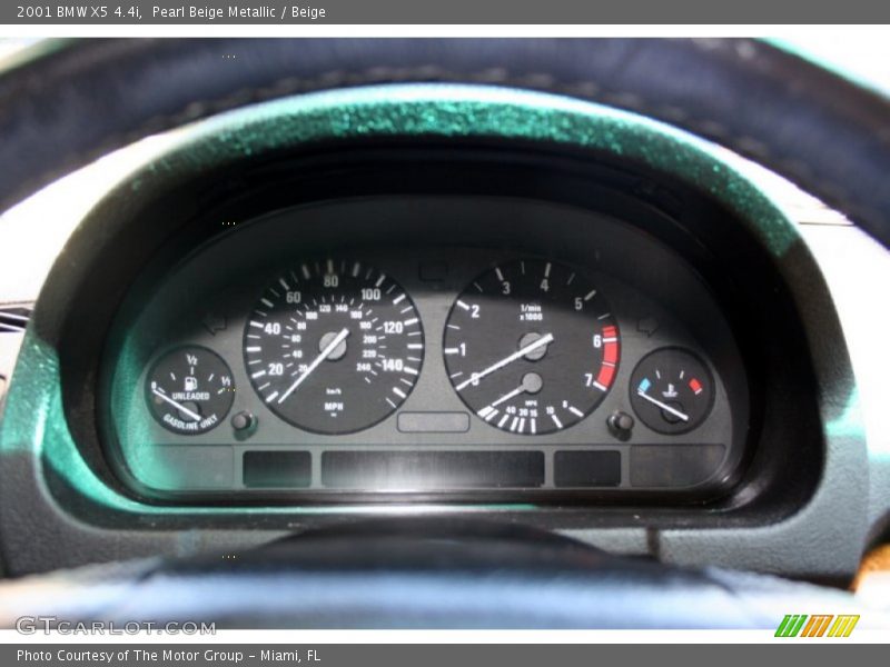 Pearl Beige Metallic / Beige 2001 BMW X5 4.4i