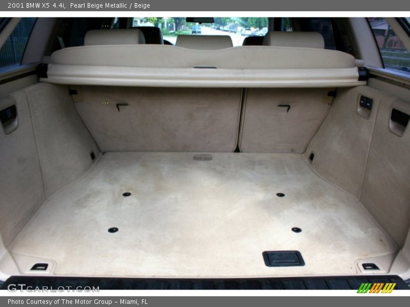 Pearl Beige Metallic / Beige 2001 BMW X5 4.4i