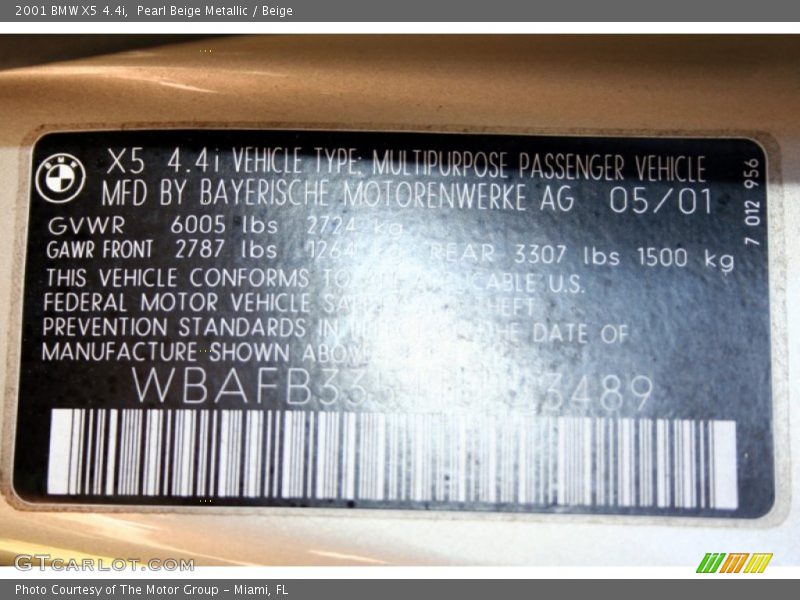 Pearl Beige Metallic / Beige 2001 BMW X5 4.4i