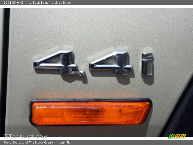 Pearl Beige Metallic / Beige 2001 BMW X5 4.4i