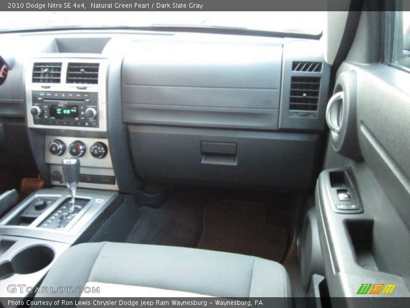 Natural Green Pearl / Dark Slate Gray 2010 Dodge Nitro SE 4x4