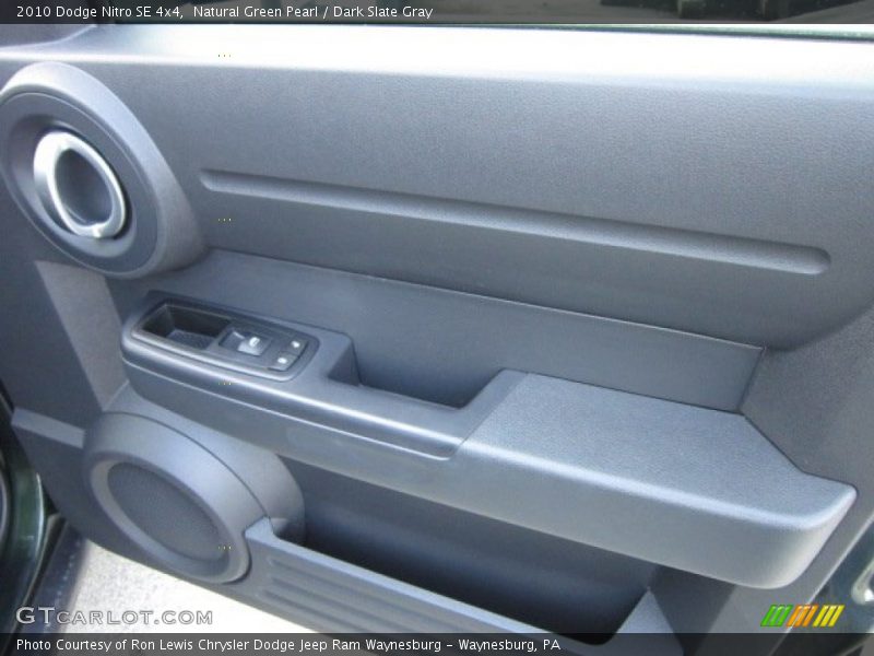 Natural Green Pearl / Dark Slate Gray 2010 Dodge Nitro SE 4x4