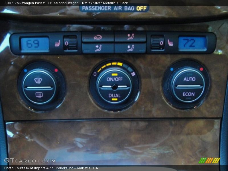 Controls of 2007 Passat 3.6 4Motion Wagon