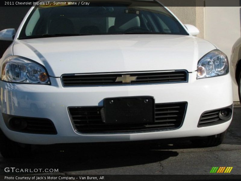 Summit White / Gray 2011 Chevrolet Impala LT