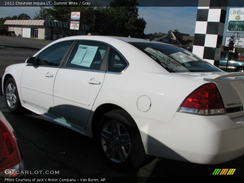 Summit White / Gray 2011 Chevrolet Impala LT
