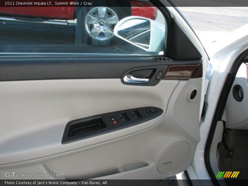 Summit White / Gray 2011 Chevrolet Impala LT