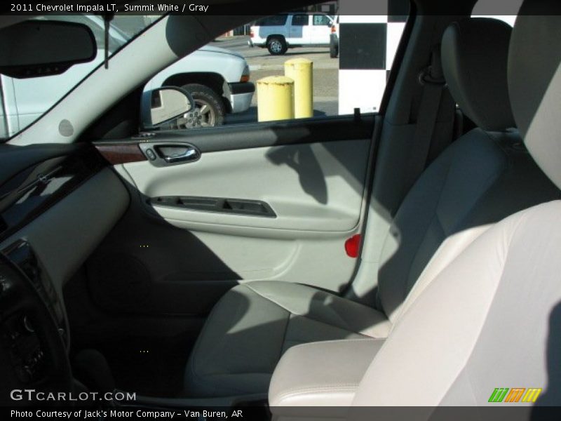 Summit White / Gray 2011 Chevrolet Impala LT