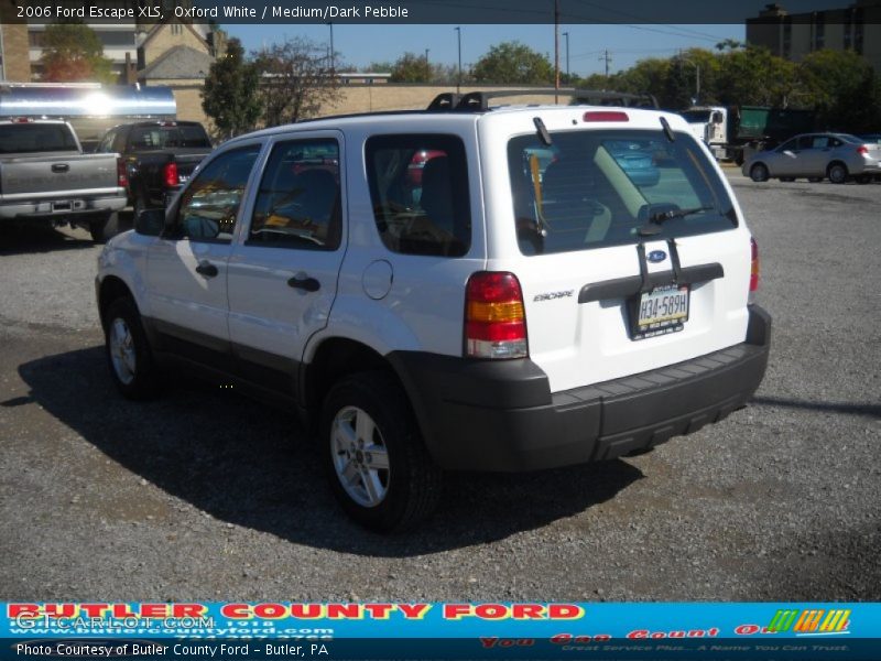 Oxford White / Medium/Dark Pebble 2006 Ford Escape XLS