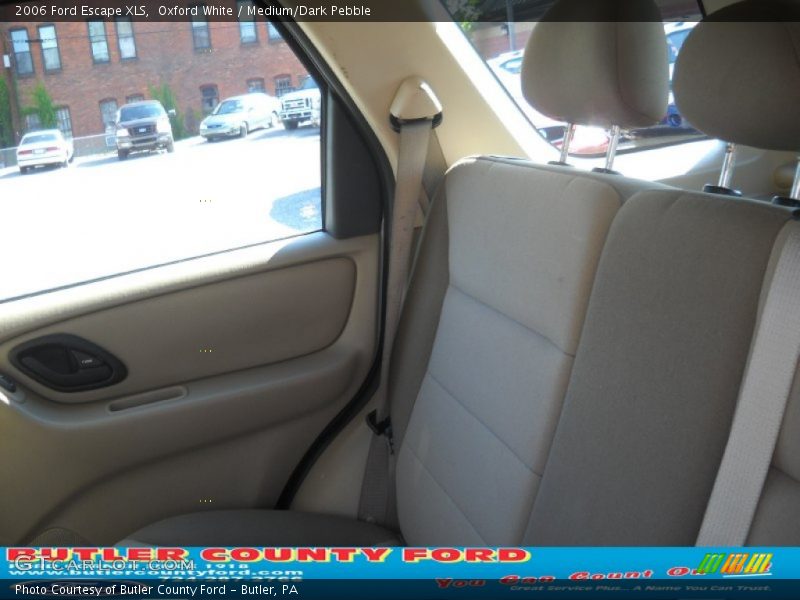 Oxford White / Medium/Dark Pebble 2006 Ford Escape XLS