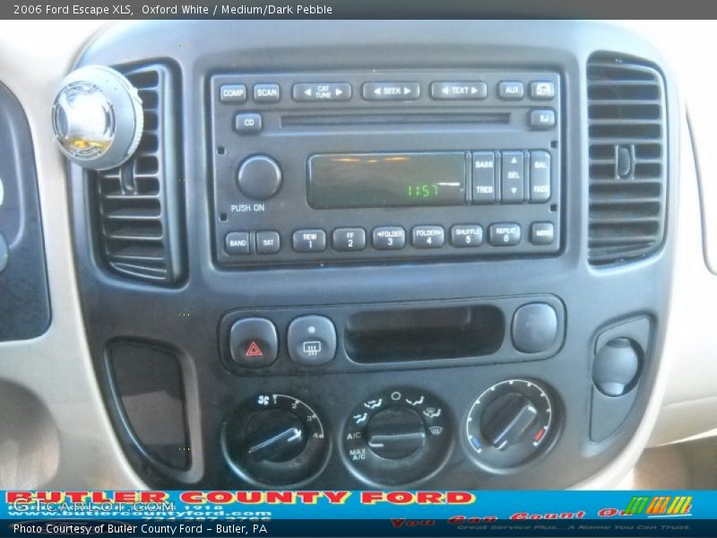 Oxford White / Medium/Dark Pebble 2006 Ford Escape XLS