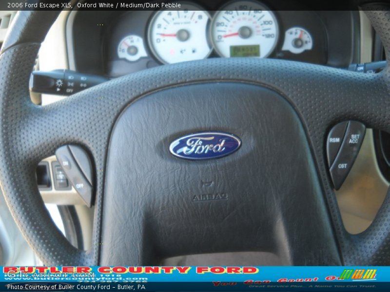 Oxford White / Medium/Dark Pebble 2006 Ford Escape XLS