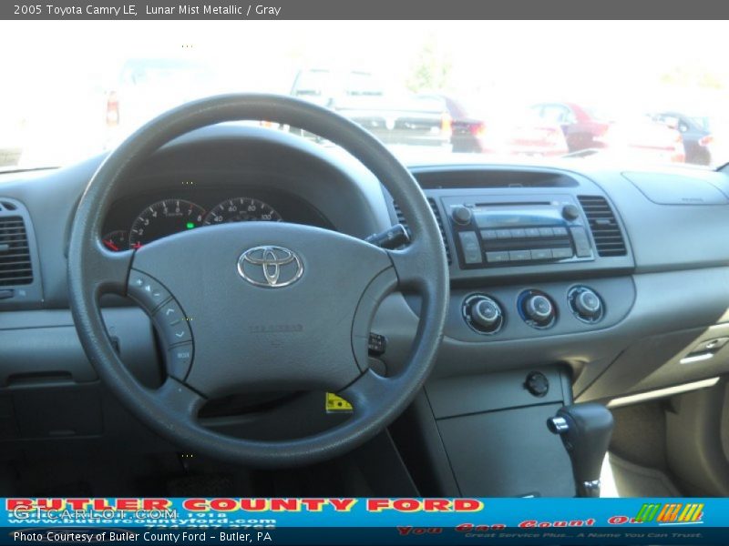 Lunar Mist Metallic / Gray 2005 Toyota Camry LE