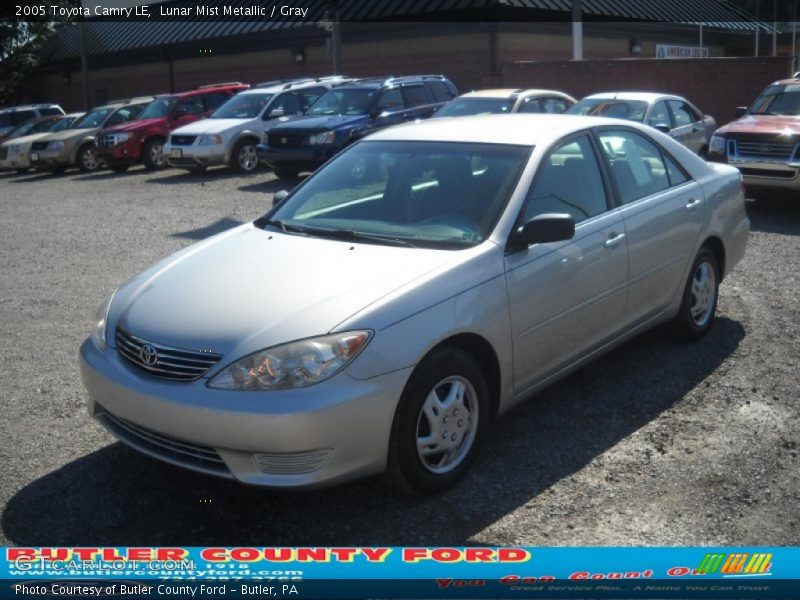 Lunar Mist Metallic / Gray 2005 Toyota Camry LE