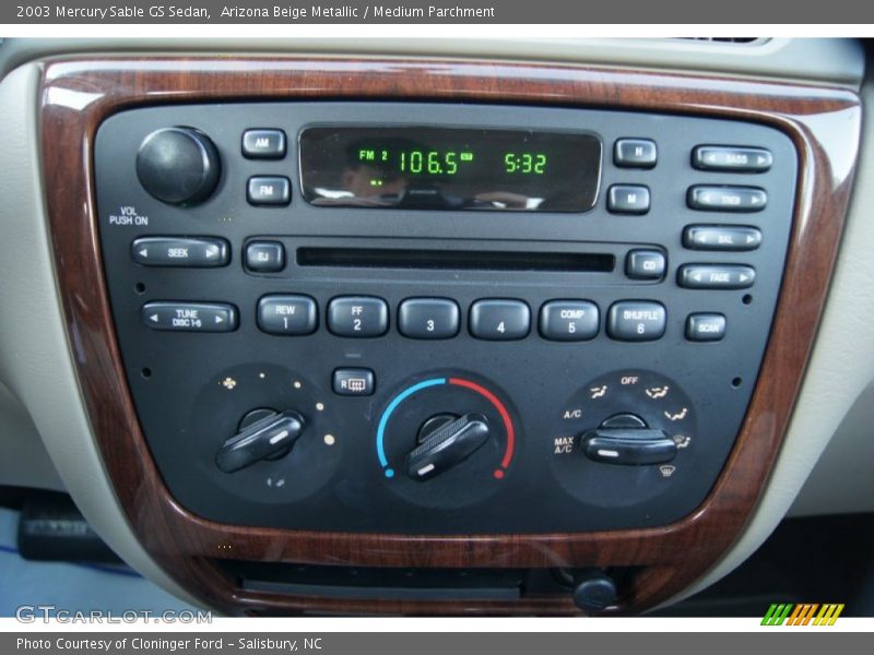 Controls of 2003 Sable GS Sedan