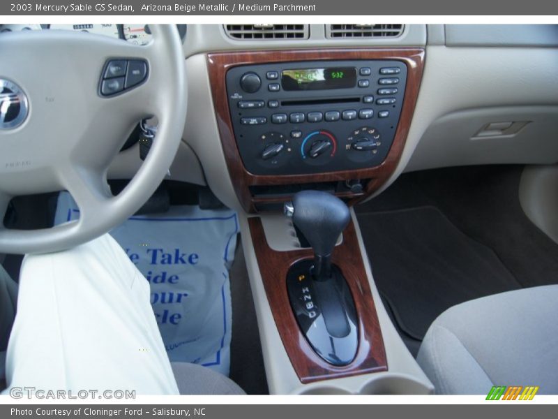 Arizona Beige Metallic / Medium Parchment 2003 Mercury Sable GS Sedan