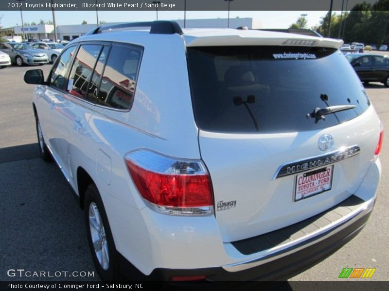 Blizzard White Pearl / Sand Beige 2012 Toyota Highlander