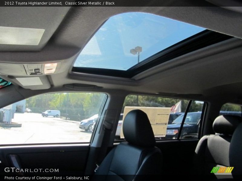 Classic Silver Metallic / Black 2012 Toyota Highlander Limited