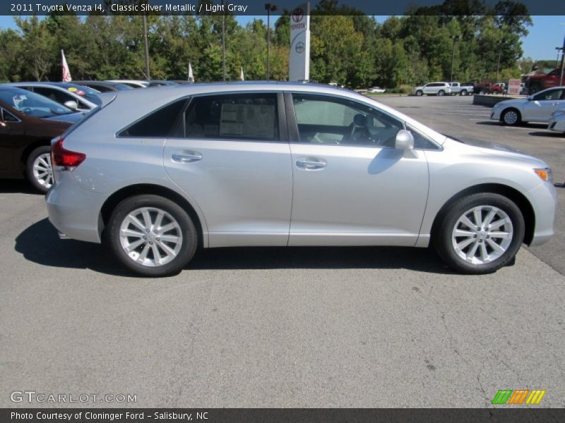 Classic Silver Metallic / Light Gray 2011 Toyota Venza I4