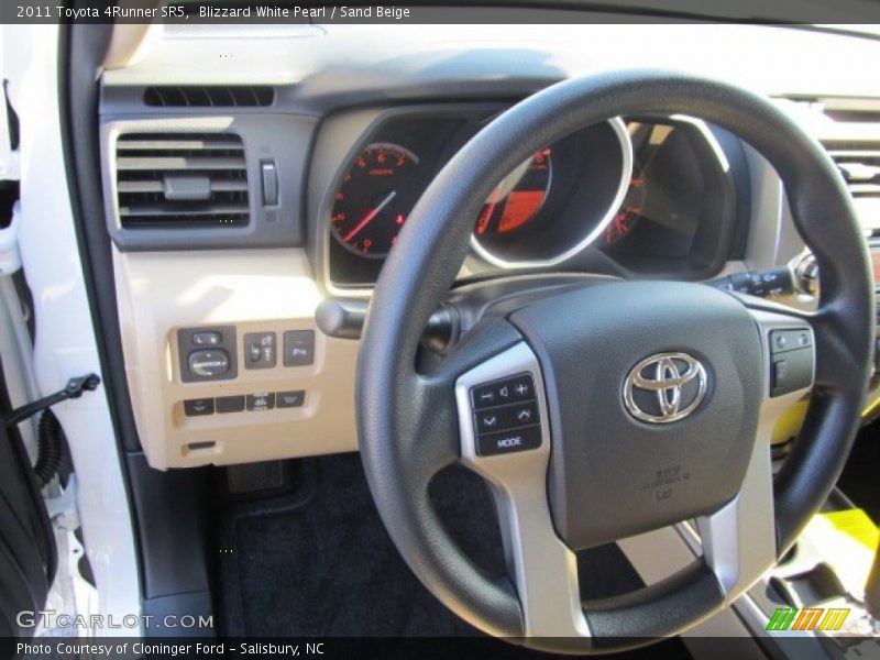 Blizzard White Pearl / Sand Beige 2011 Toyota 4Runner SR5