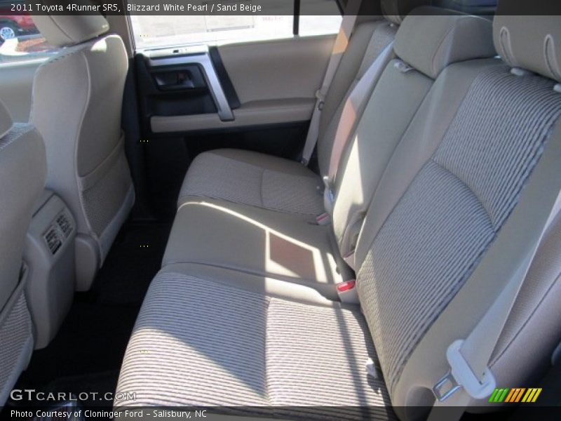 Blizzard White Pearl / Sand Beige 2011 Toyota 4Runner SR5