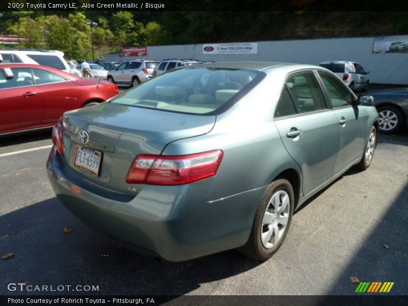 Aloe Green Metallic / Bisque 2009 Toyota Camry LE
