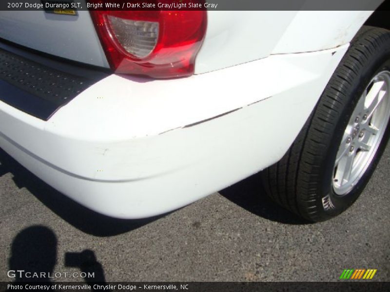 Bright White / Dark Slate Gray/Light Slate Gray 2007 Dodge Durango SLT