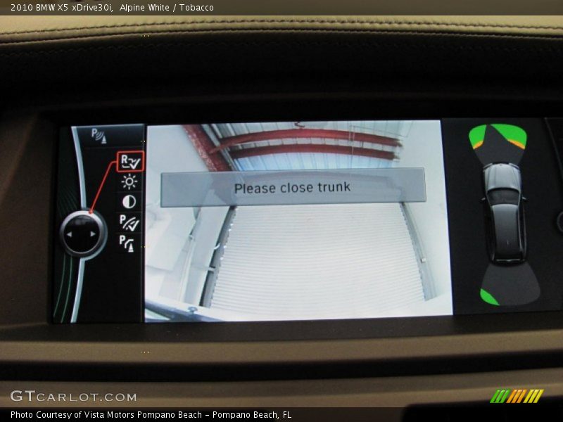 Alpine White / Tobacco 2010 BMW X5 xDrive30i