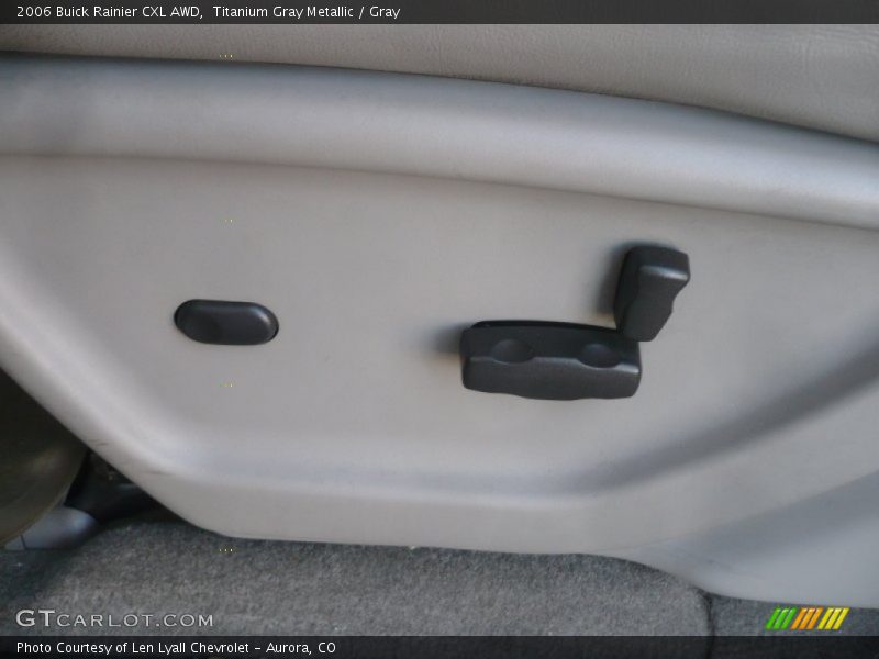Titanium Gray Metallic / Gray 2006 Buick Rainier CXL AWD