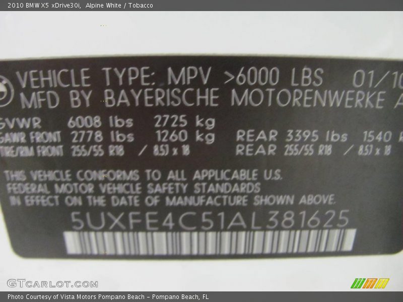 Alpine White / Tobacco 2010 BMW X5 xDrive30i