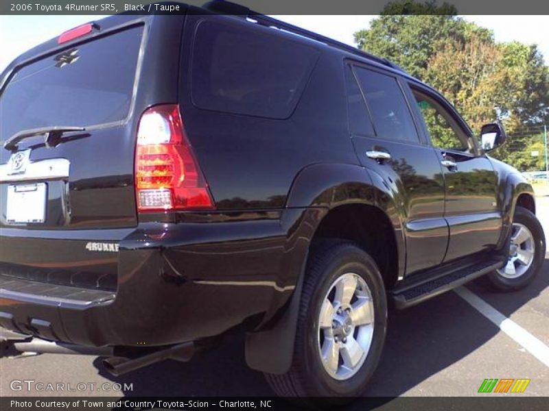Black / Taupe 2006 Toyota 4Runner SR5