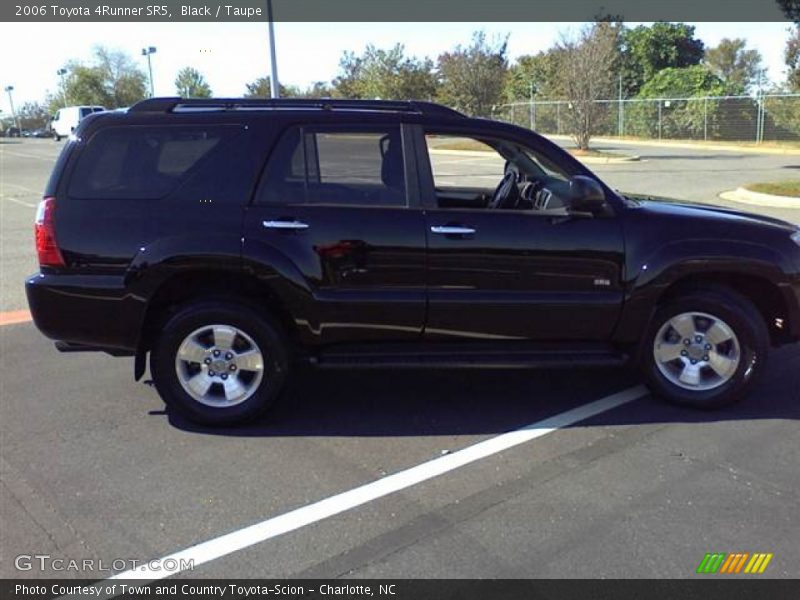 Black / Taupe 2006 Toyota 4Runner SR5